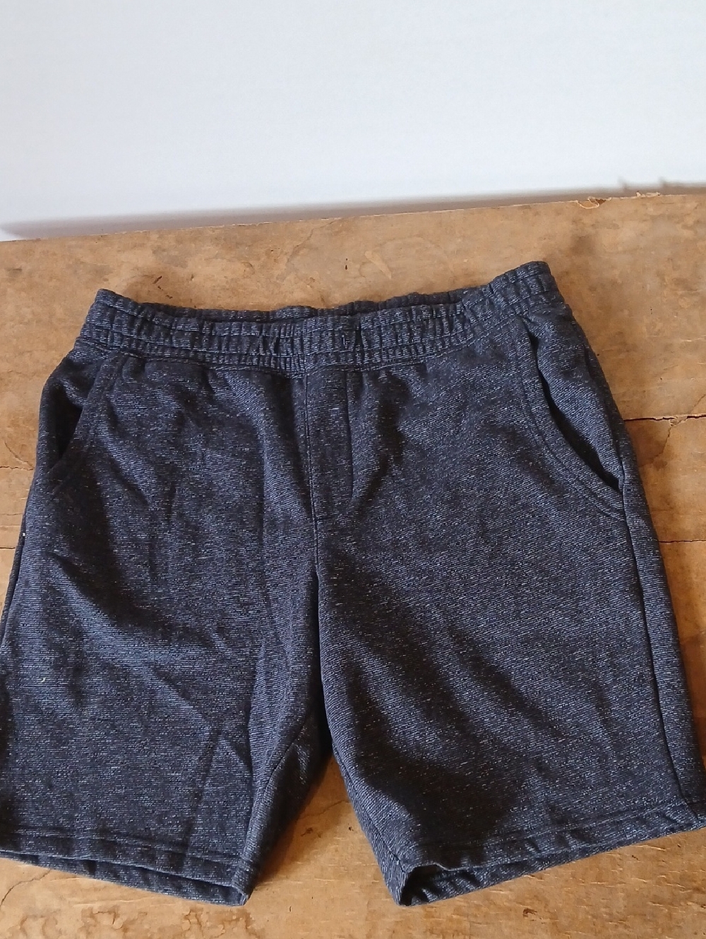 Men's L Old Navy Dark Heather Gray Sweatpants Shorts Elastic Waist 3 Pocket